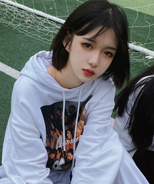 爆艹青岛Sao妹 B紧水多 KH堪比苍井空